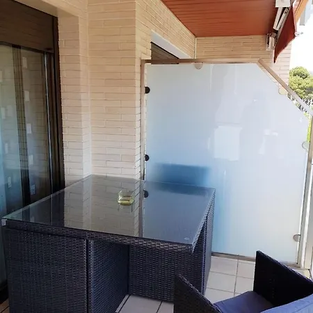 Apartment Seaside Terrace Apartment: Beachfront Living With City Views Platja d'Aro